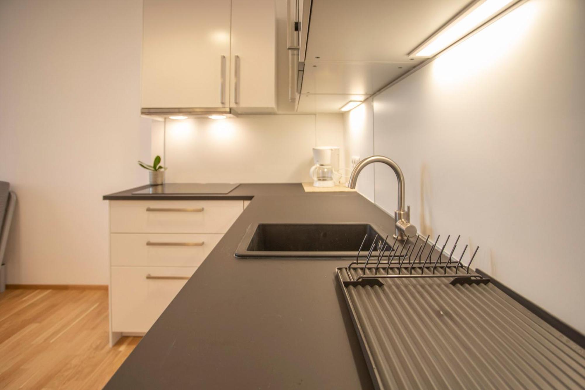 Innsbruck Urban Apartment I No Stairs I 24H Contactless Check-In Ngoại thất bức ảnh